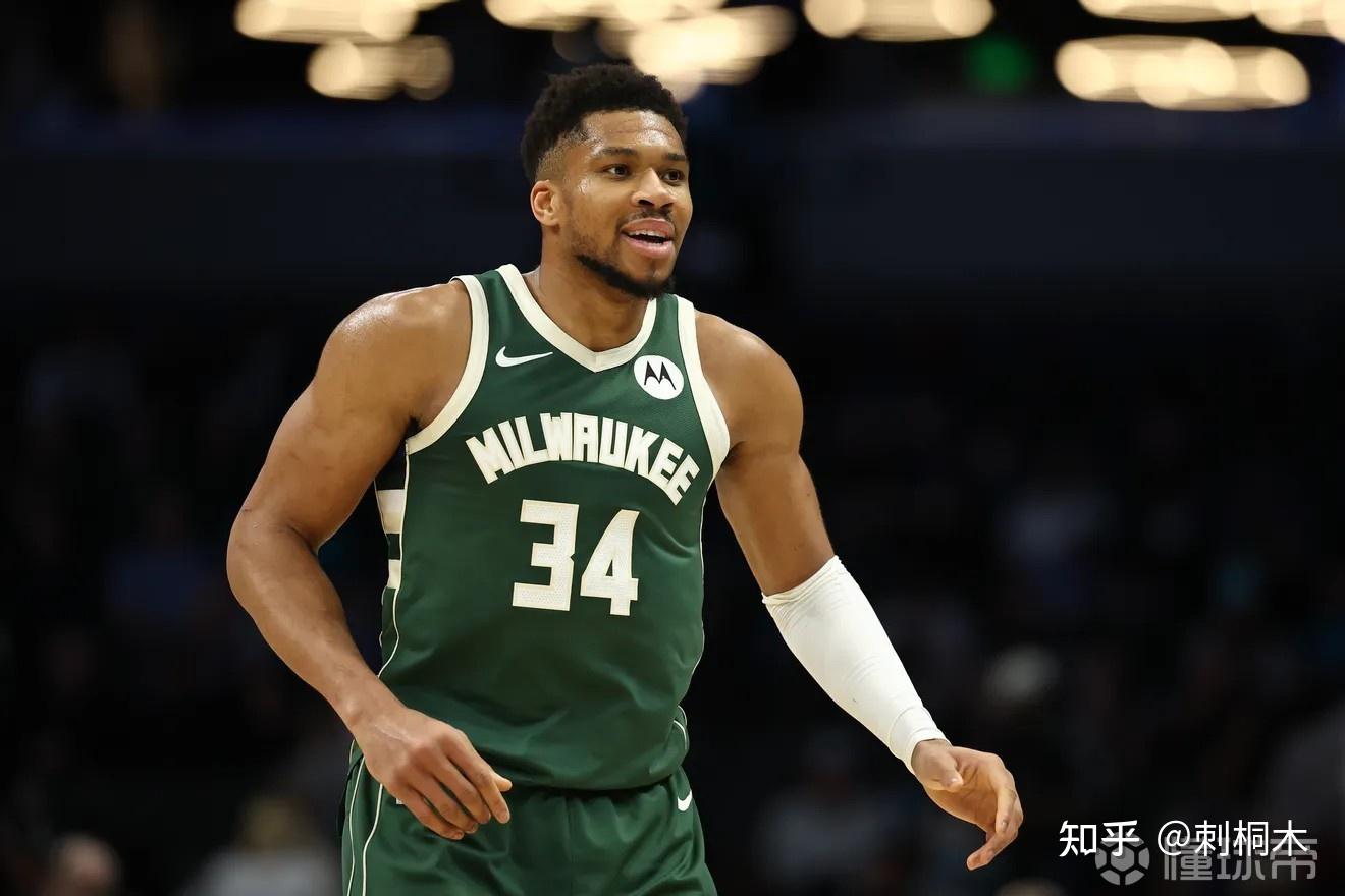 九游体育-这也行?密尔沃基雄鹿单刀错失备战全明星赛金州勇士围绕法甲战术微调,风云突变夏洛特黄蜂今晨更衣室发声