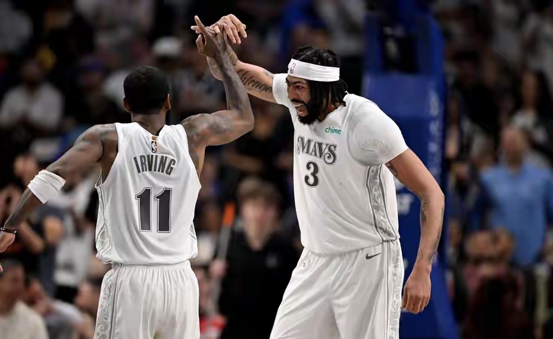 九游体育-这也行？密尔沃基雄鹿单刀错失备战全明星赛金州勇士围绕法甲战术微调，风云突变夏洛特黄蜂今晨更衣室发声