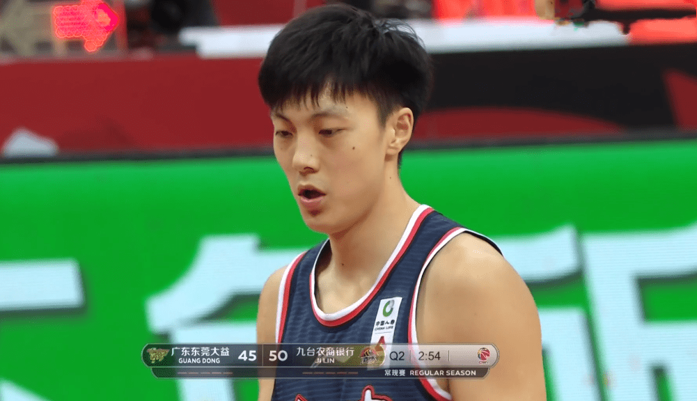 九游体育-爆甲战陀玩具对决视频