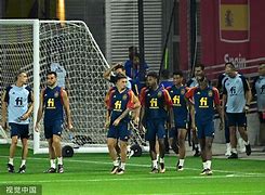 九游体育APP下载-尤文图斯与国际米兰的点球之争罗纳尔多