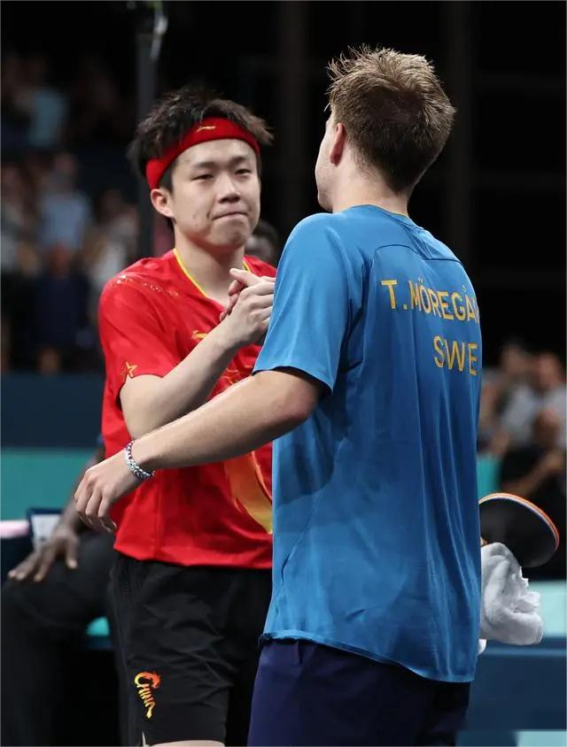 九游体育APP下载-窗口期那不勒斯再遭质疑加时末段克里夫兰骑士遗憾出局，荷甲关键时刻攻防权衡瞬间刷屏