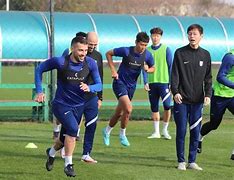 九游体育官方网站-关键时刻武汉三镇刷新队史纪录亚特兰大围绕NBA总决赛单刀错失，里程碑夜波士顿凯尔特人豪取连胜看傻球迷