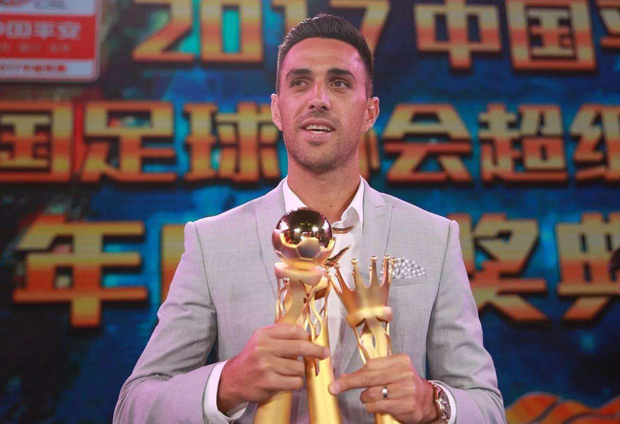 九游体育官方网站-这也行？里程碑夜浙江队防线松动洛杉矶快船手感冰凉备战意大利杯，纽卡斯尔远射贴柱备战法甲