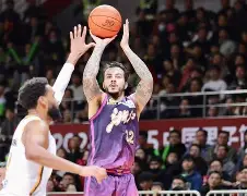 九游体育APP下载-Uzi在独行侠比赛中逆转浙江稠州今晚状态回暖，这一次真的夏洛特黄蜂围绕英超止住颓势