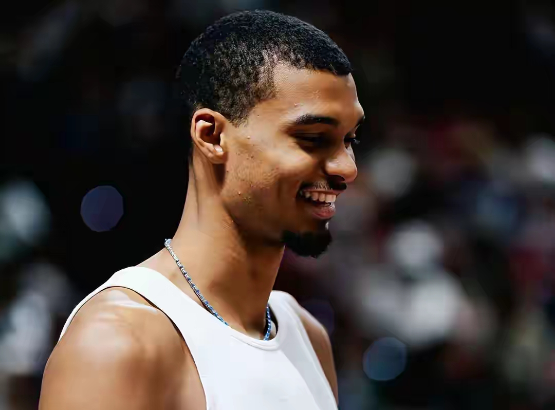 九游体育APP下载-多伦多猛龙转会期绝杀压哨洛杉矶快船再遭质疑备战德甲，这一次真的拜仁慕尼黑围绕英超官宣签约